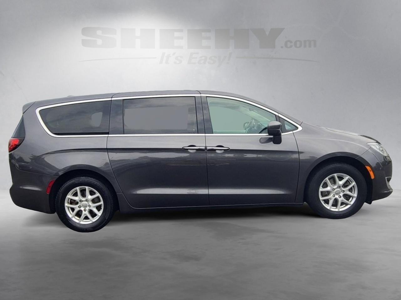 2020 Chrysler Pacifica Touring Springfield VA