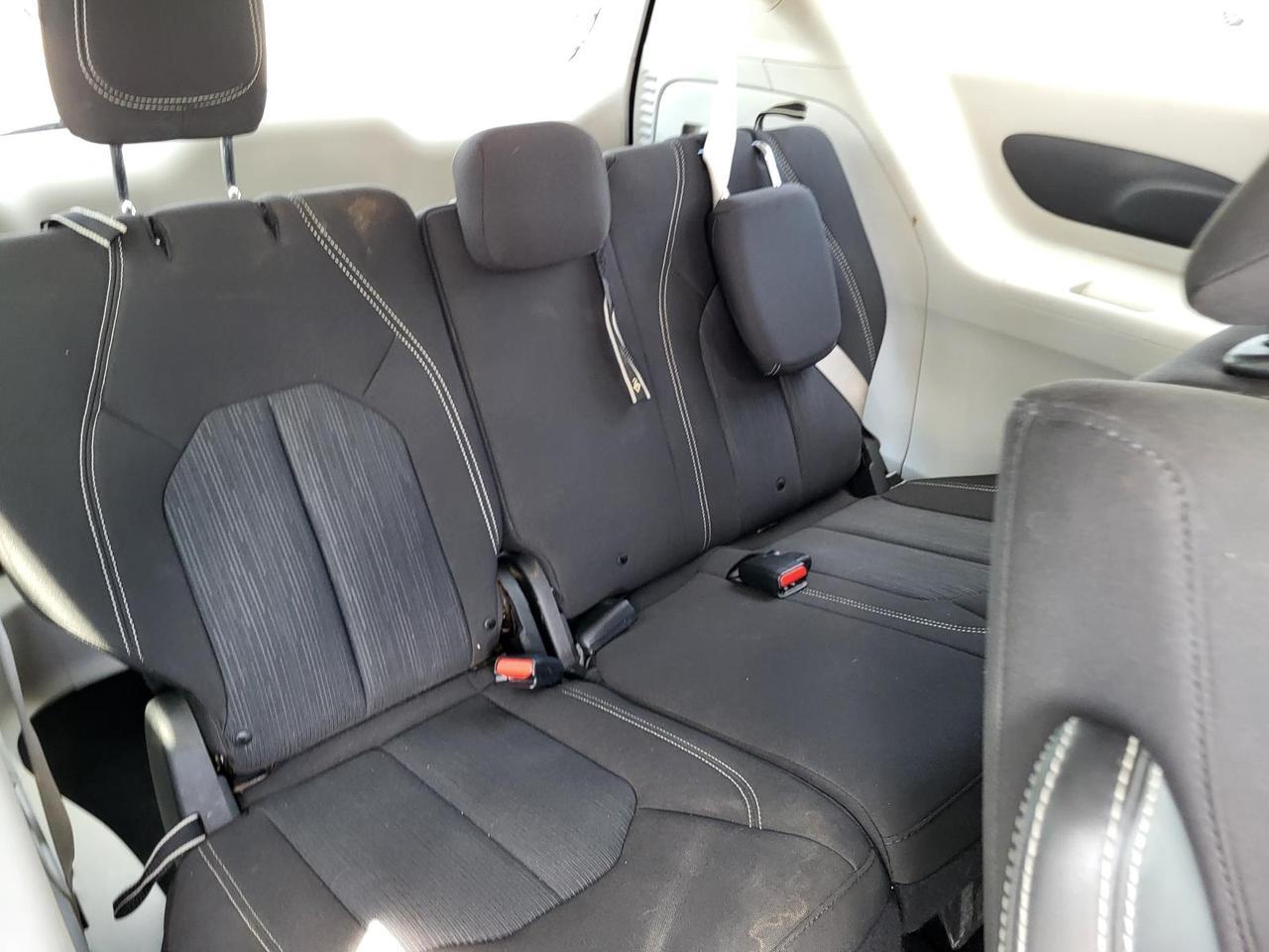 2020 Chrysler Voyager L FWD Beeville TX