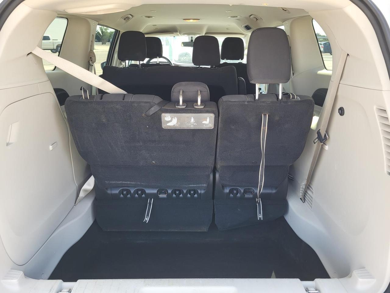 2020 Chrysler Voyager L FWD Beeville TX