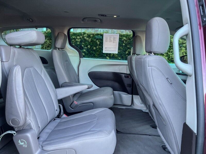 2020 Chrysler Voyager LX Wilmington NC