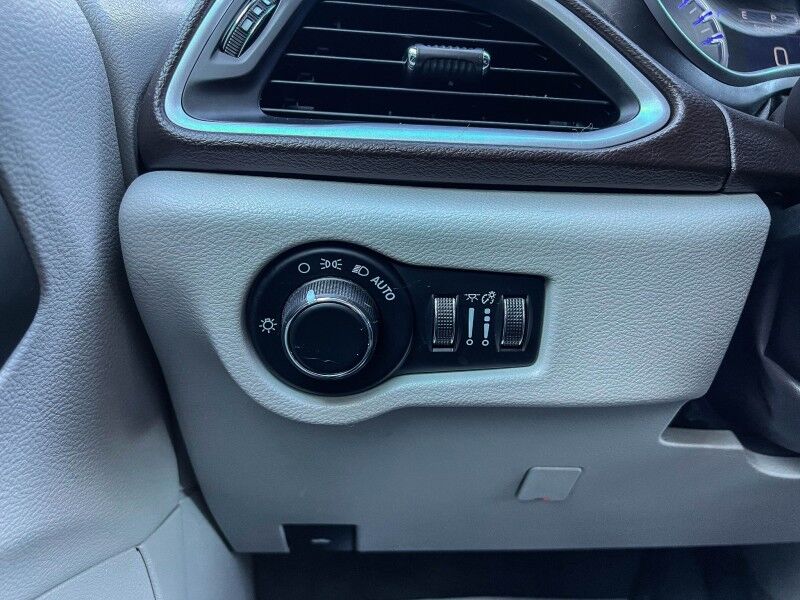 2020 Chrysler Voyager LX Wilmington NC