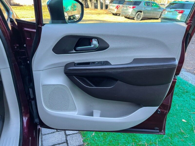 2020 Chrysler Voyager LX Wilmington NC