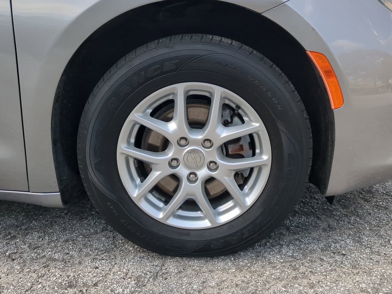 2020 Chrysler Voyager LX Winder GA