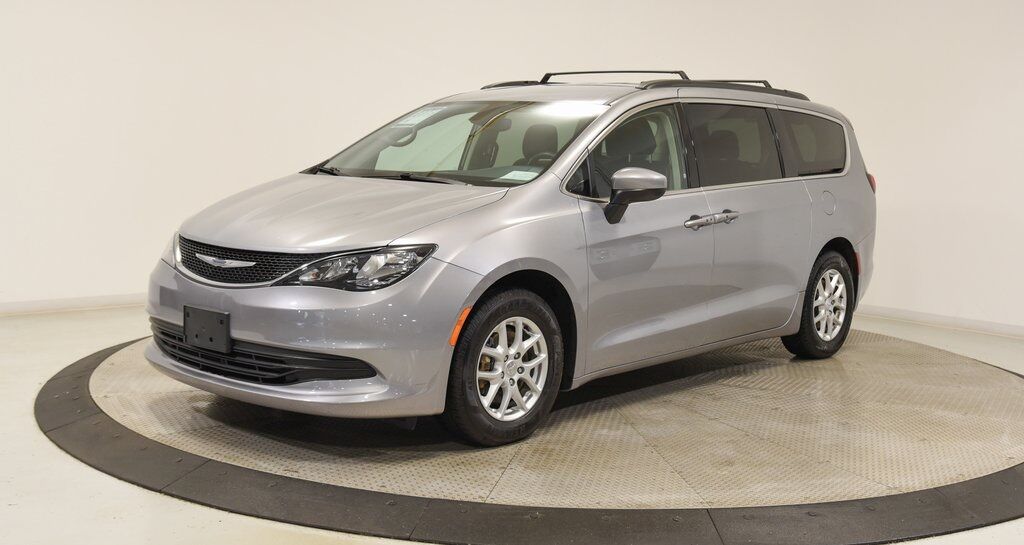 2020 Chrysler Voyager LXI Akron