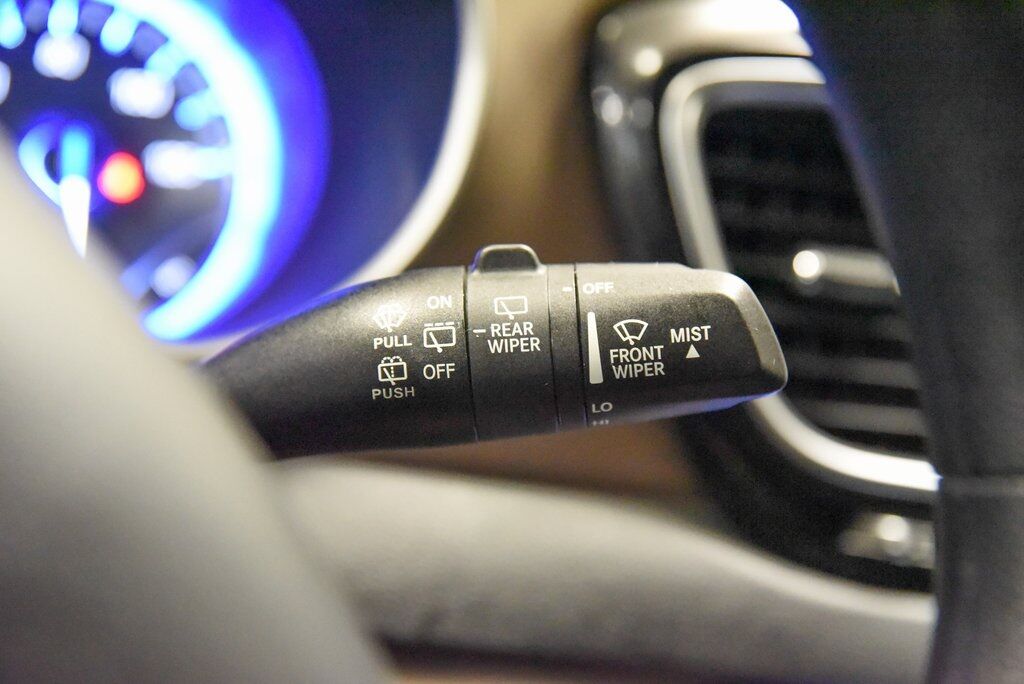 2020 Chrysler Voyager LXI Akron