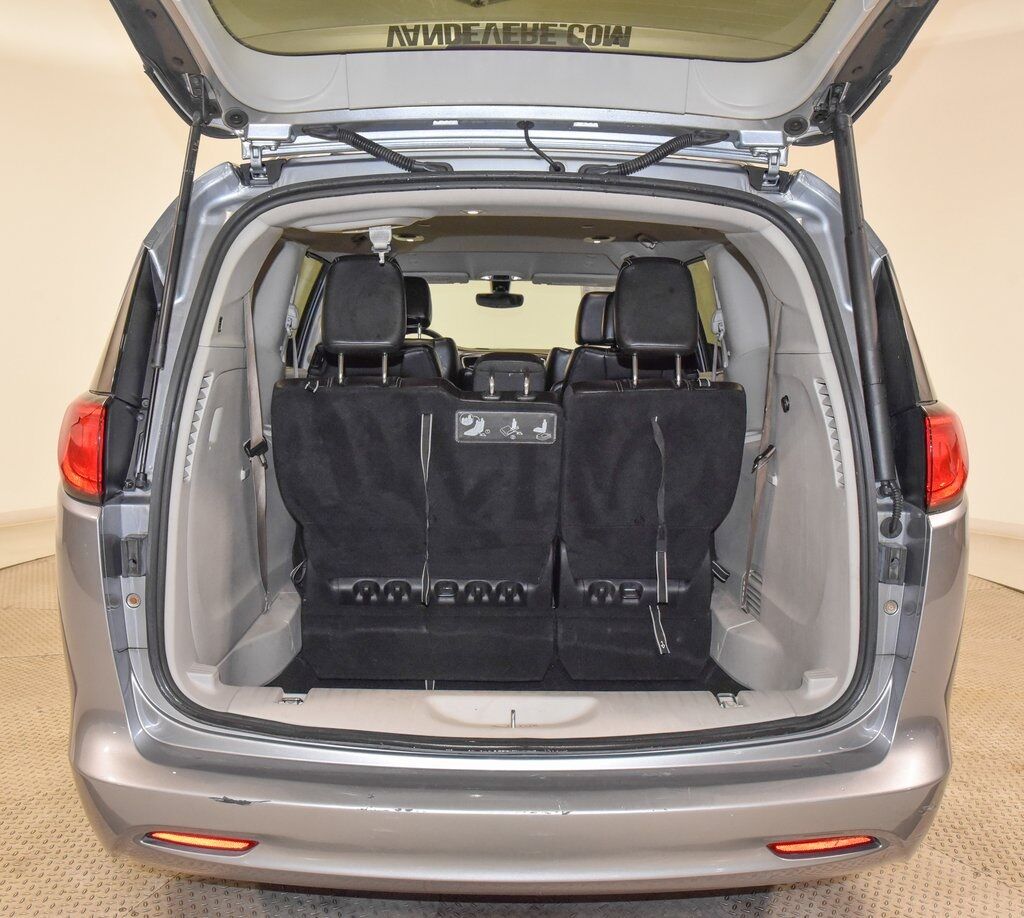 2020 Chrysler Voyager LXI Akron