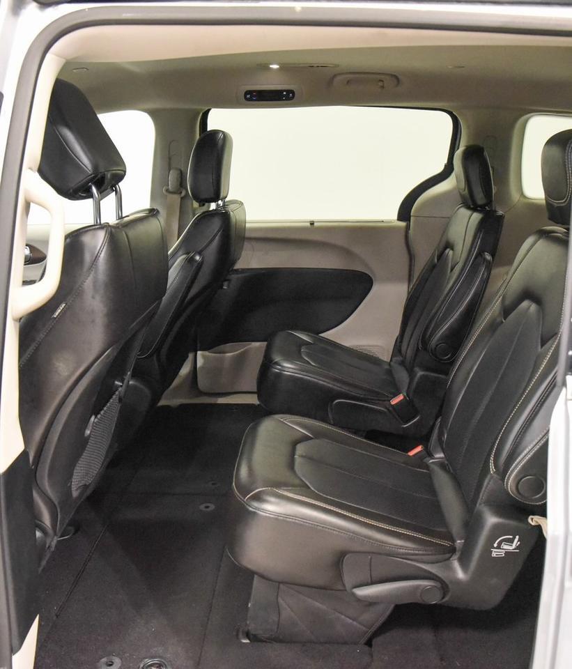 2020 Chrysler Voyager LXI Akron