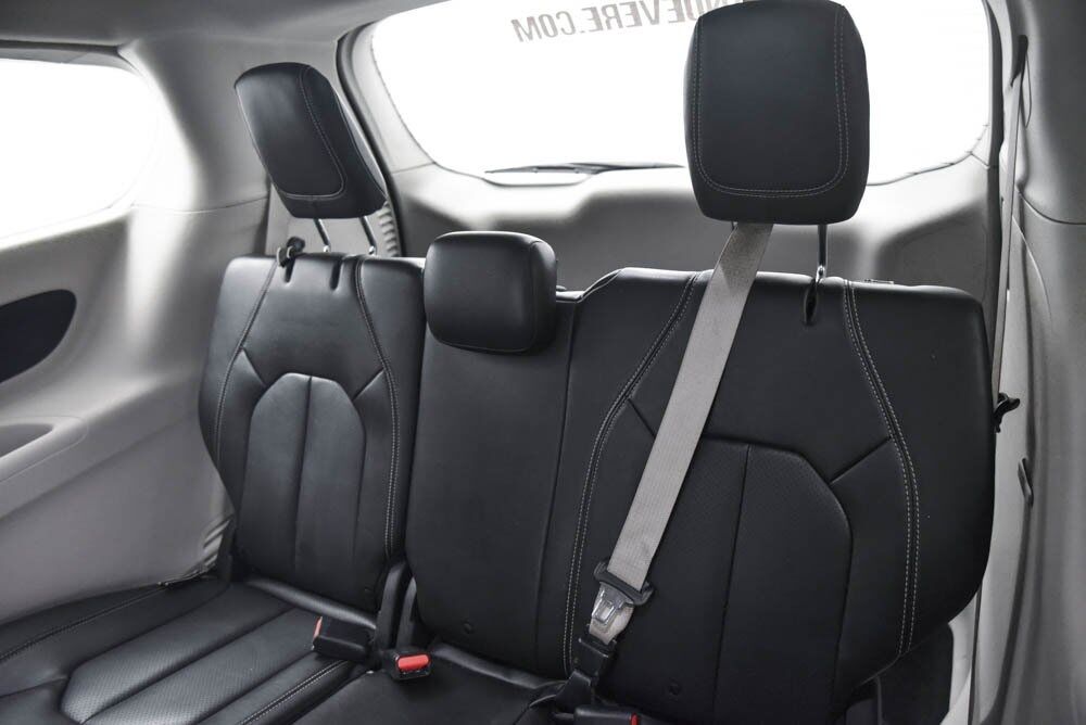 2020 Chrysler Voyager LXI AKRON OH