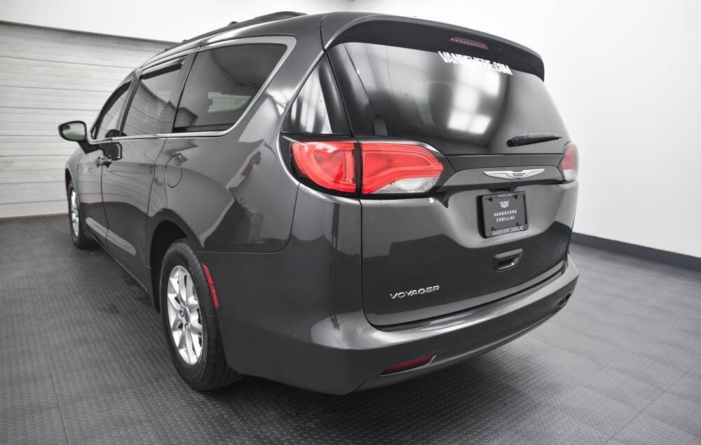 2020 Chrysler Voyager LXI AKRON OH