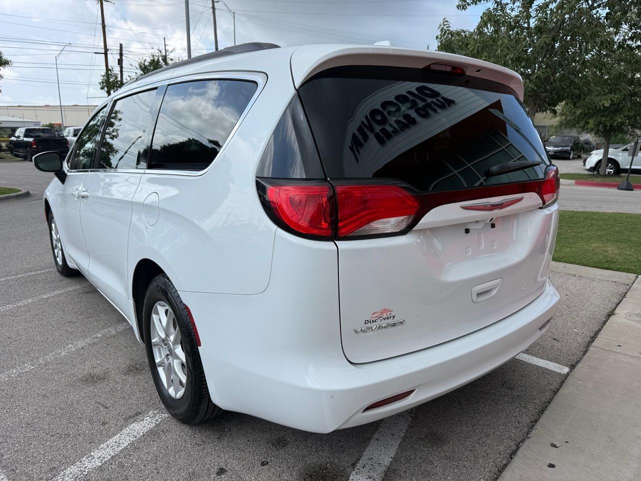 2020 Chrysler Voyager LXI
