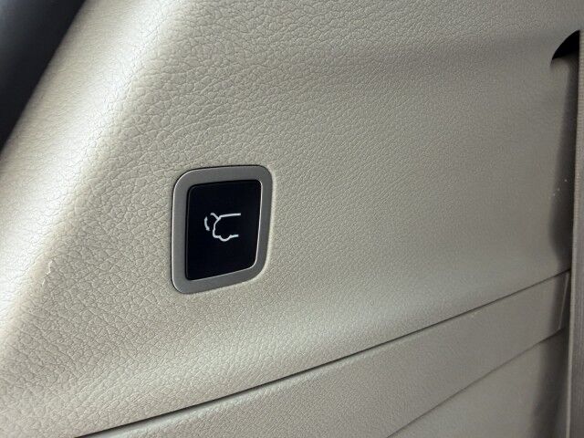 2020 Chrysler Voyager LXI Conover NC