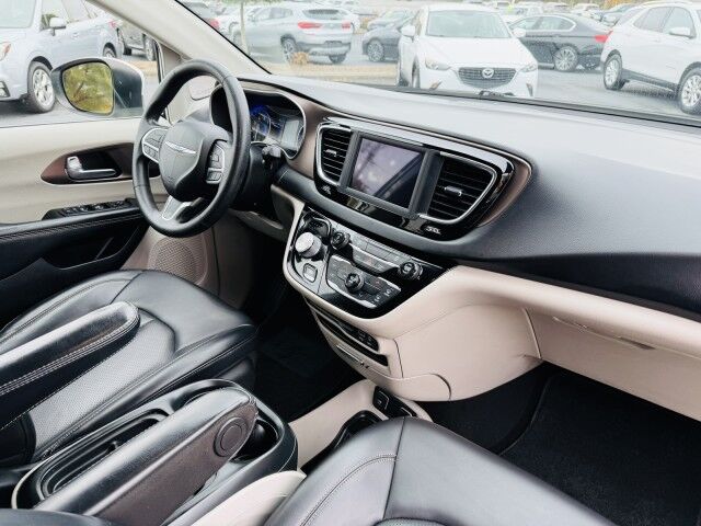 2020 Chrysler Voyager LXI Conover NC