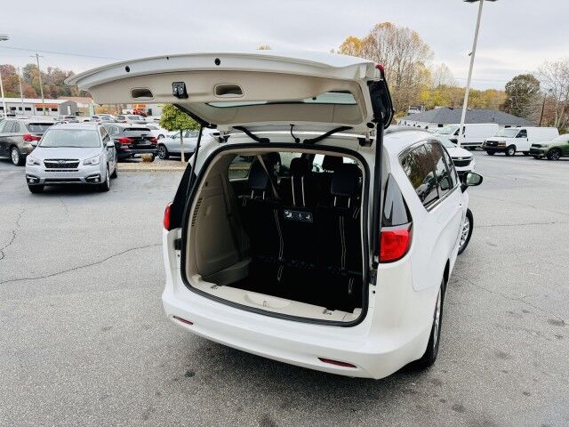 2020 Chrysler Voyager LXI Conover NC