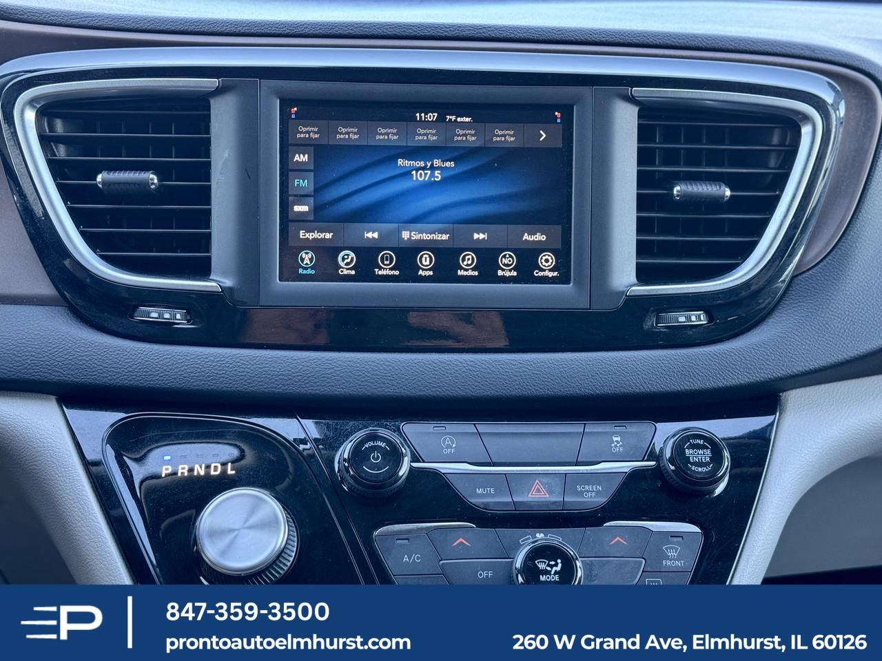 2020 Chrysler Voyager LXI Elmhurst IL