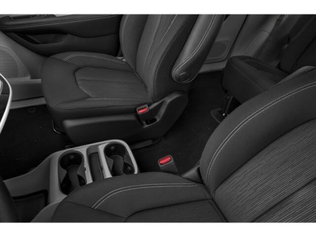 2020 Chrysler Voyager LXI Hurst TX
