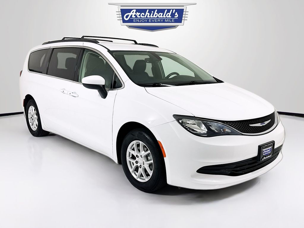 2020 Chrysler Voyager LXI