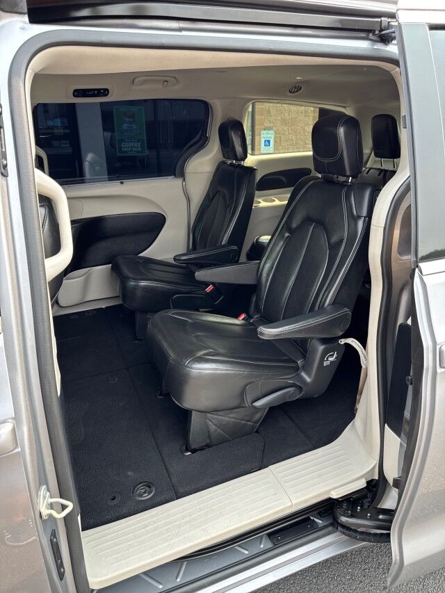 2020 Chrysler Voyager LXI Spokane Valley WA