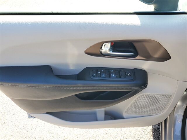 2020 Chrysler Voyager LXI St. Augustine FL