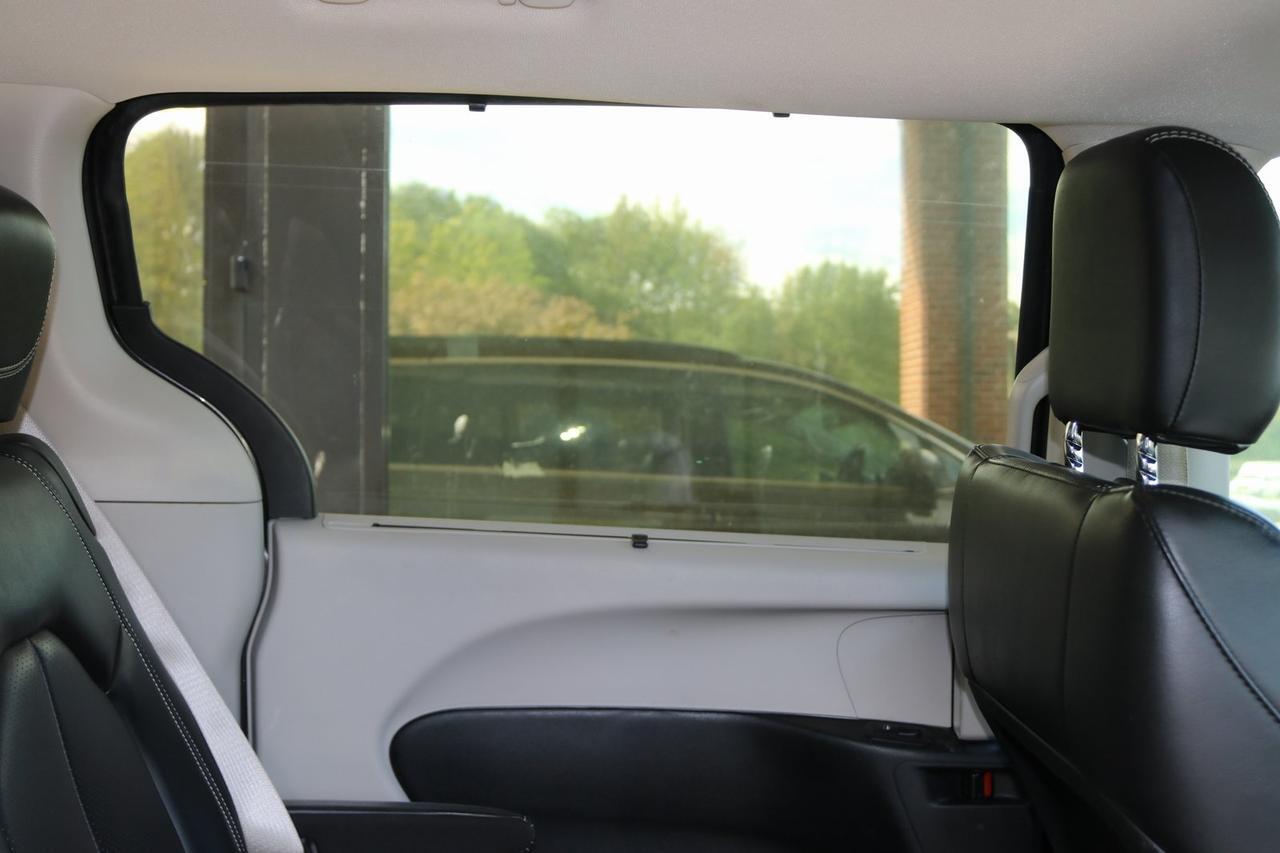 2020 Chrysler Voyager LXI Fredericksburg VA