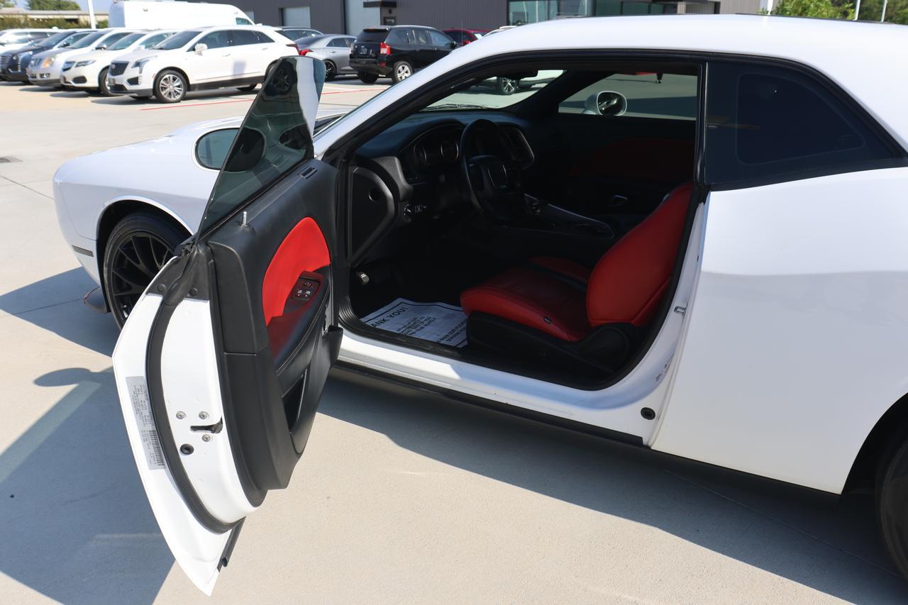 2020 DODGE CHALLENGER SXT Houston TX