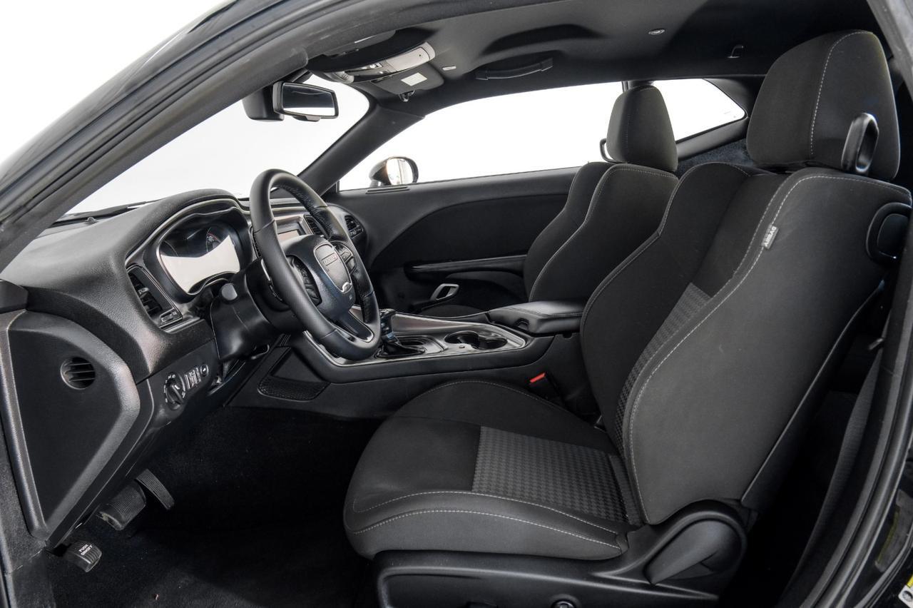 2020 Dodge Challenger R/T 5.7L HEMI AUTOMATIC REAR CAMERA KEYLESS START PADDLE SHIFTERS BLUETOOTHV Carrollton TX