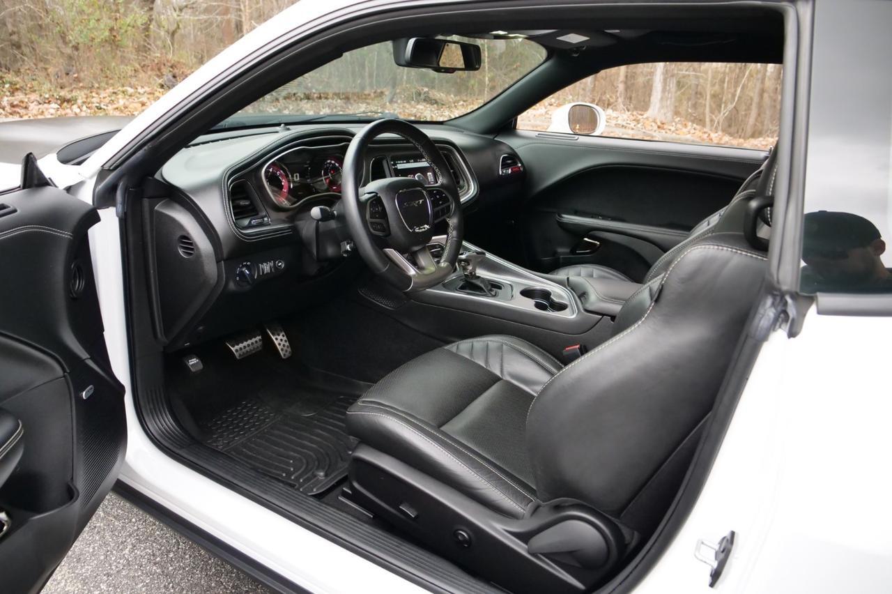 2020 Dodge Challenger SRT Hellcat / AWE Exhaust / Laguna Leather! Lincolnton NC