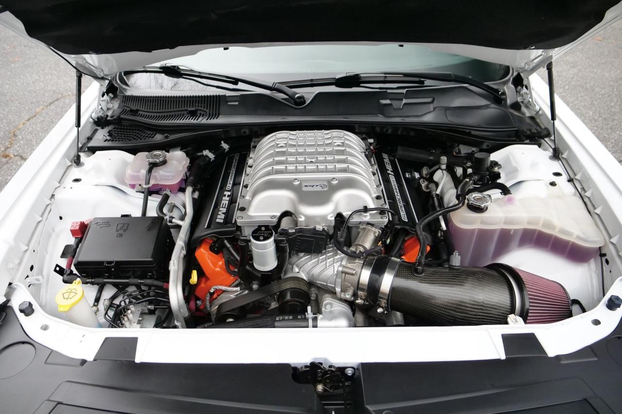 2020 Dodge Challenger SRT Hellcat / AWE Exhaust / Laguna Leather! Lincolnton NC