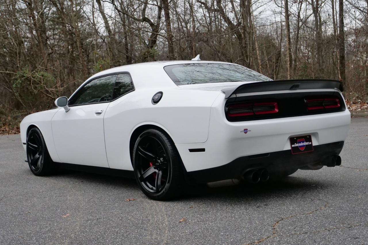 2020 Dodge Challenger SRT Hellcat / AWE Exhaust / Laguna Leather! Lincolnton NC
