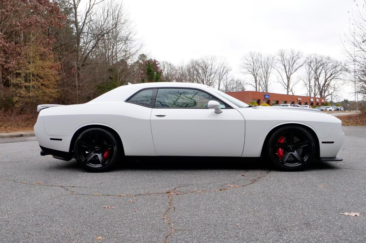 2020 Dodge Challenger SRT Hellcat / AWE Exhaust / Laguna Leather! Lincolnton NC