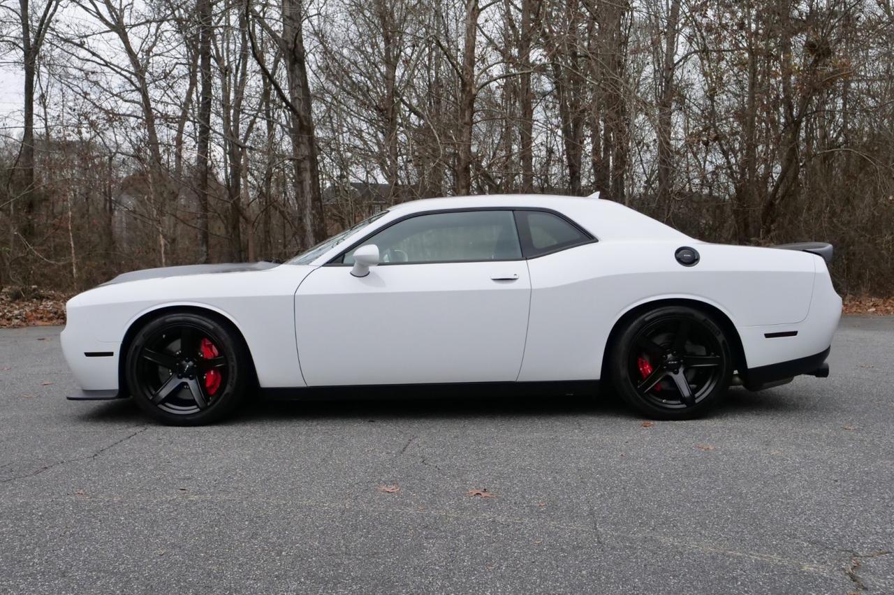 2020 Dodge Challenger SRT Hellcat / AWE Exhaust / Laguna Leather! Lincolnton NC
