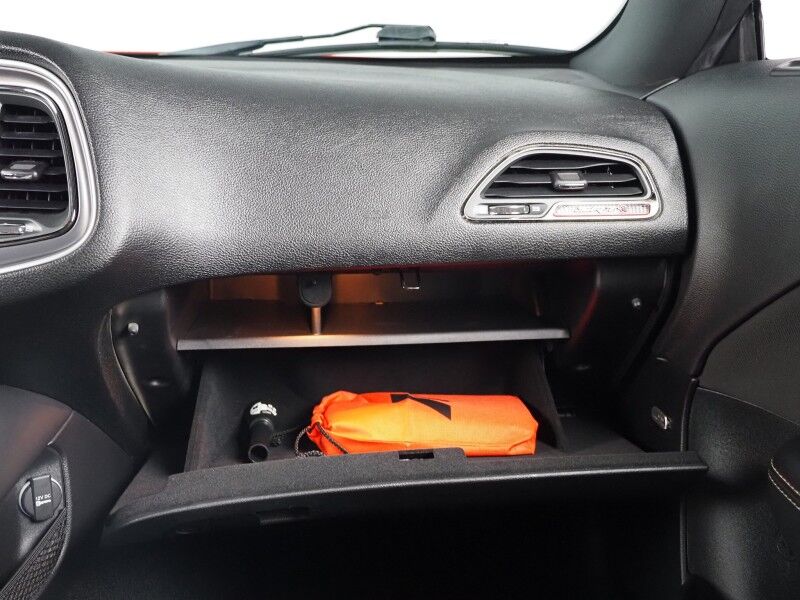 2020 Dodge Challenger SRT Hellcat *NAVIGATION, BACKUP-CAMERA, COLOR TOUCHSCREEN, HEATED SEATS/STEERING, REMOTE START, KEYLESS ENTRY, 20 INCH ALLOYS, ALPINE AUDIO, ANDROID & APPLE Round Rock TX