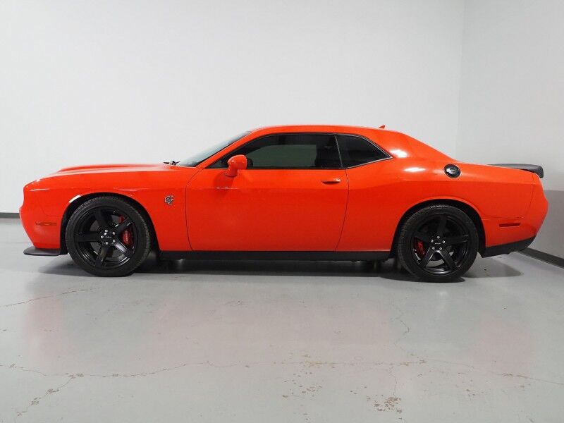 2020 Dodge Challenger SRT Hellcat *NAVIGATION, BACKUP-CAMERA, COLOR TOUCHSCREEN, HEATED SEATS/STEERING, REMOTE START, KEYLESS ENTRY, 20 INCH ALLOYS, ALPINE AUDIO, ANDROID & APPLE Round Rock TX