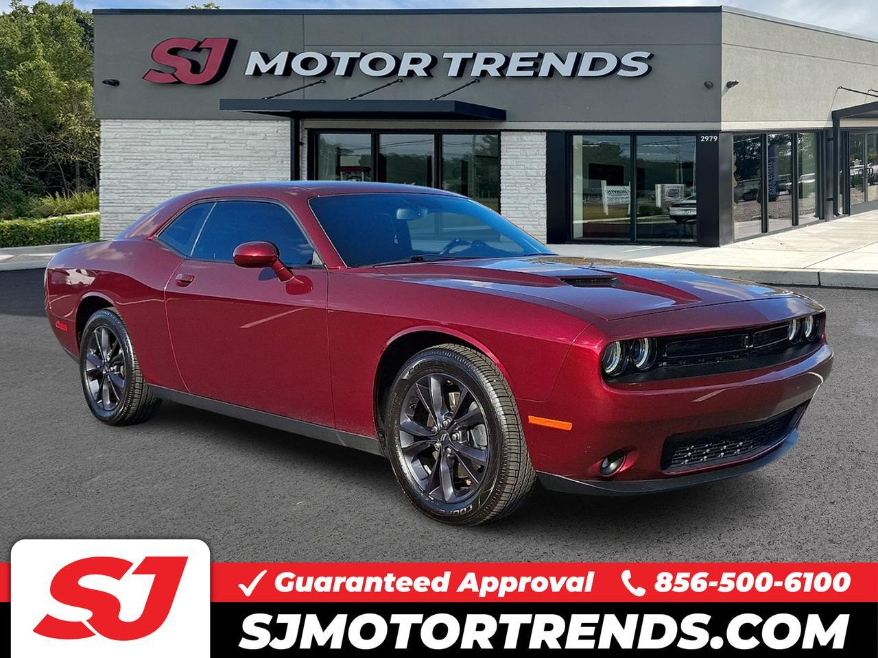 2020 Dodge Challenger SXT AWD
