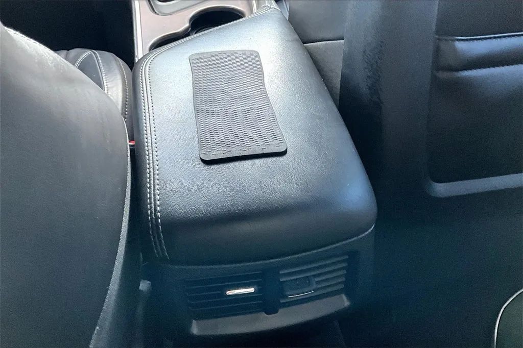 2020 Dodge Challenger SXT Coupe 2D Maitland FL