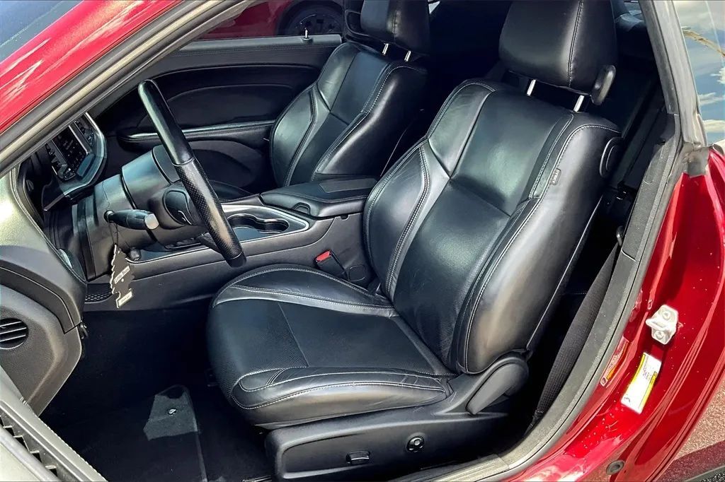 2020 Dodge Challenger SXT Coupe 2D Maitland FL