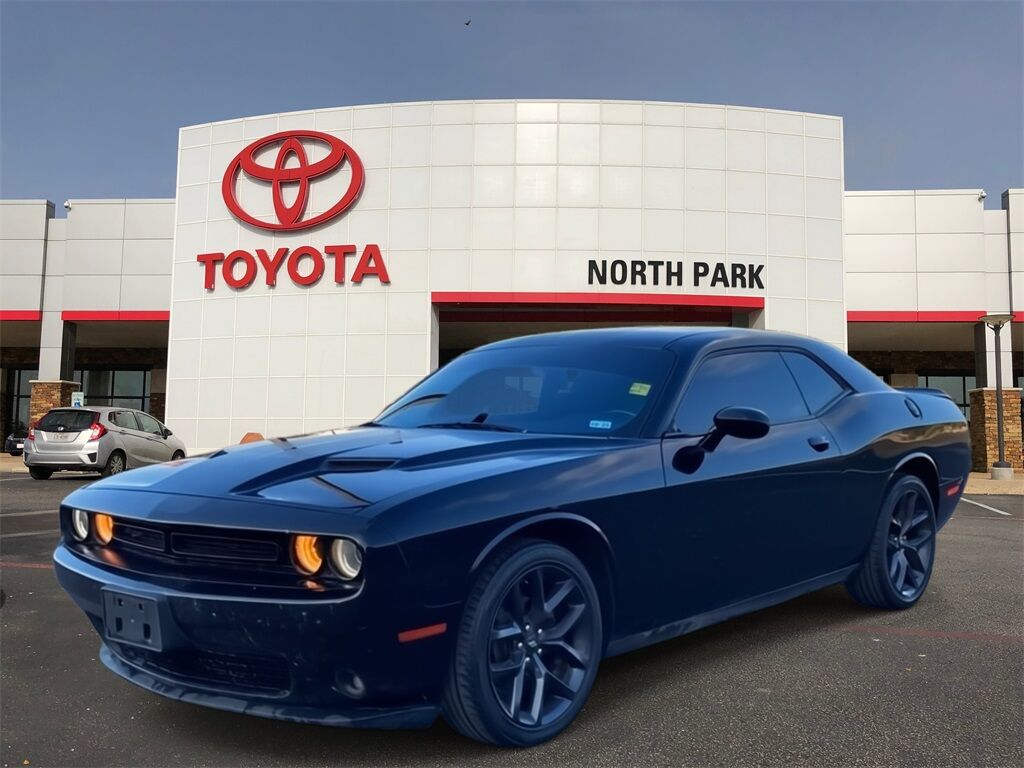 2020 Dodge Challenger SXT