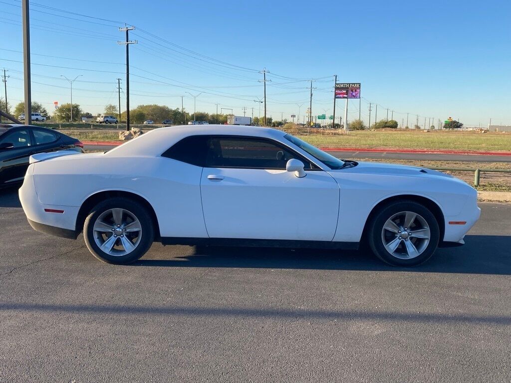 2020 Dodge Challenger SXT