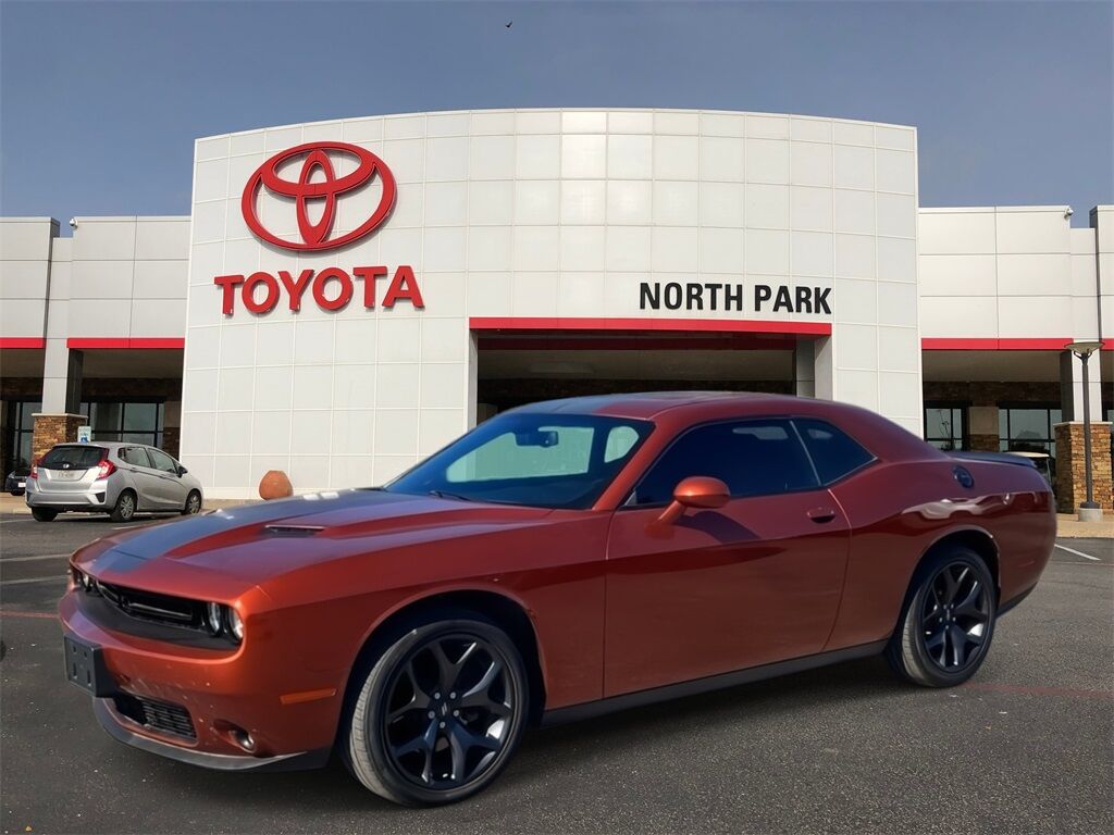 2020 Dodge Challenger SXT