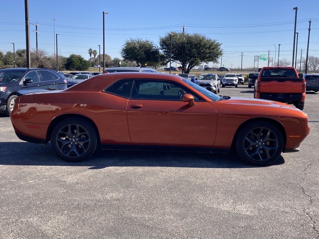 2020 Dodge Challenger SXT