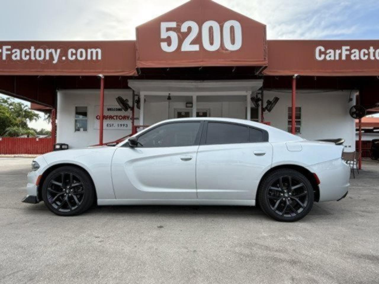 2020 Dodge Charger SXT