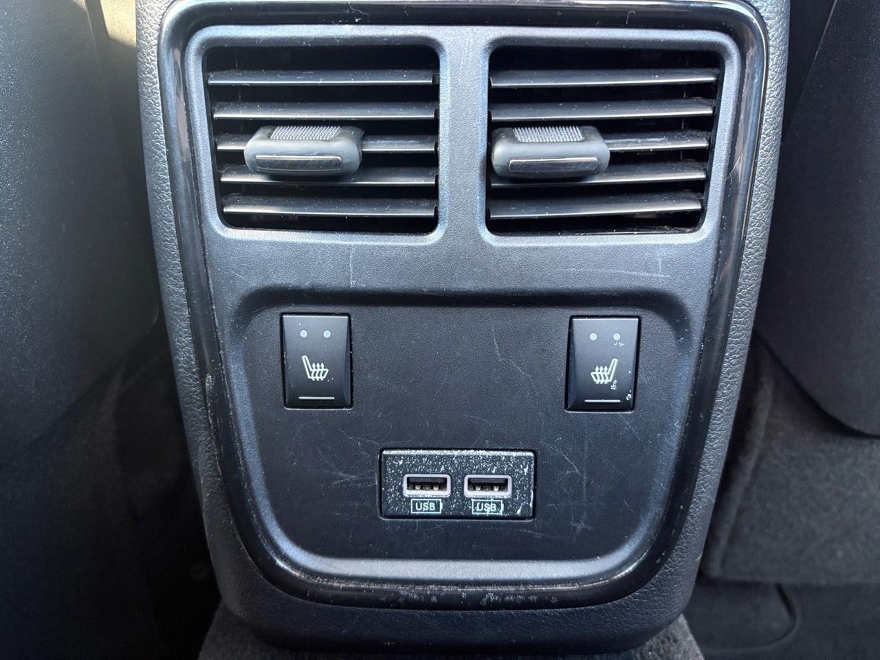 2020 Dodge Charger SXT, REMOTE START, BLIND SPOT ALERT, HEATED & VENTILATED SEATS, APPLE CARPLAY/ANDROID AUTO, HEATED STEERING WHEEL, LOW MILEAGE, CLEAN CARFAX, CHARGE THE ROAD! Virginia Beach VA