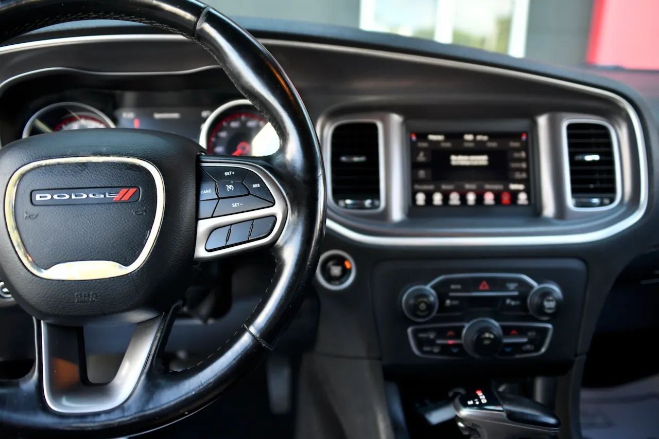 2020 Dodge Charger SXT Sedan 4D Doral FL