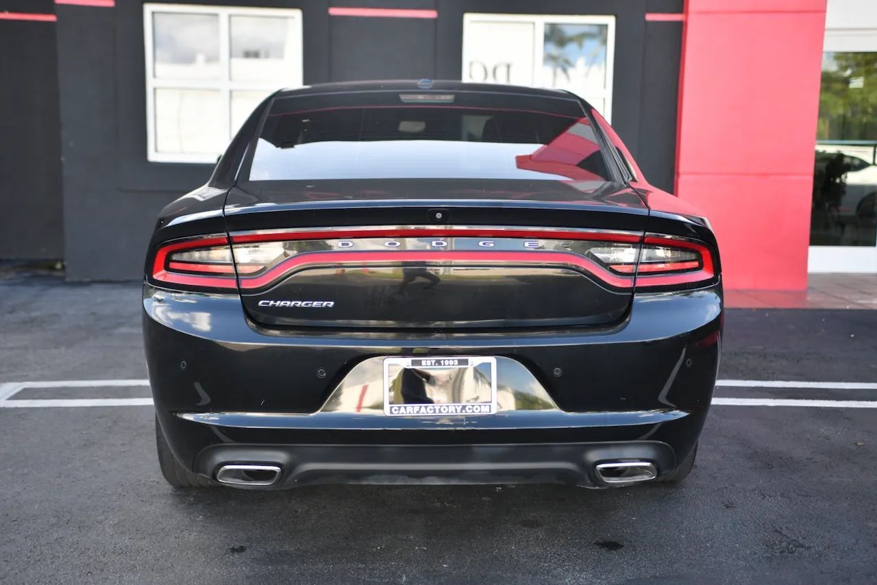 2020 Dodge Charger SXT Sedan 4D Doral FL