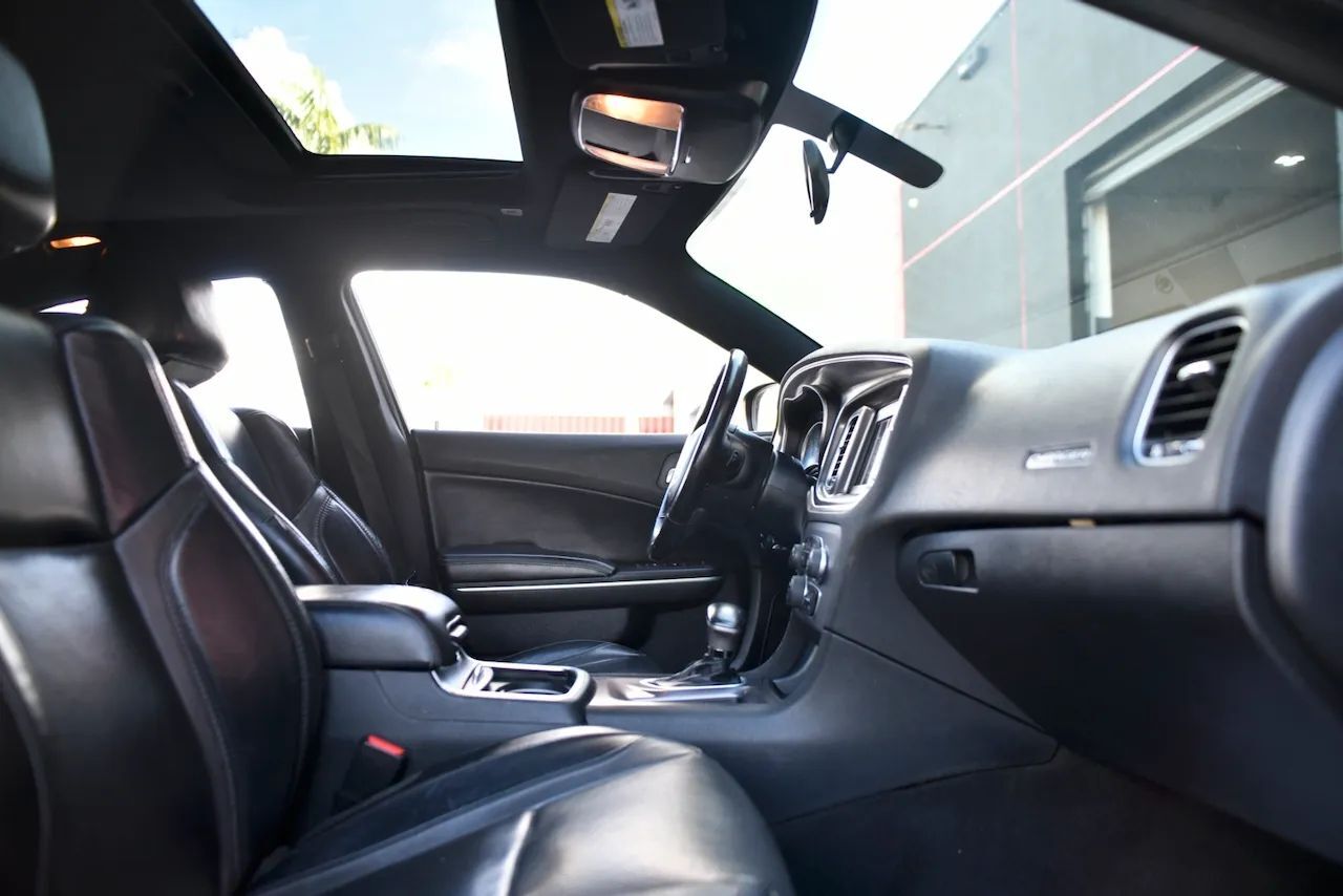2020 Dodge Charger SXT Sedan 4D Doral FL