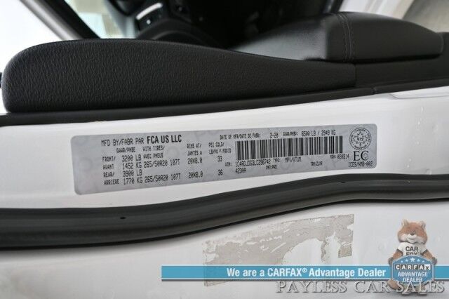 2020 Dodge Durango GT / Blacktop Pkg / 4X4 / Auto Start / Power & Heated Suede Seats / Heated Steering Wheel / Sunroof / Navigation / Rear Entertainment / Apple CarPlay & Android Auto / 3rd Row / Seats 7 / Back Up Cam / 25 MPG Anchorage AK
