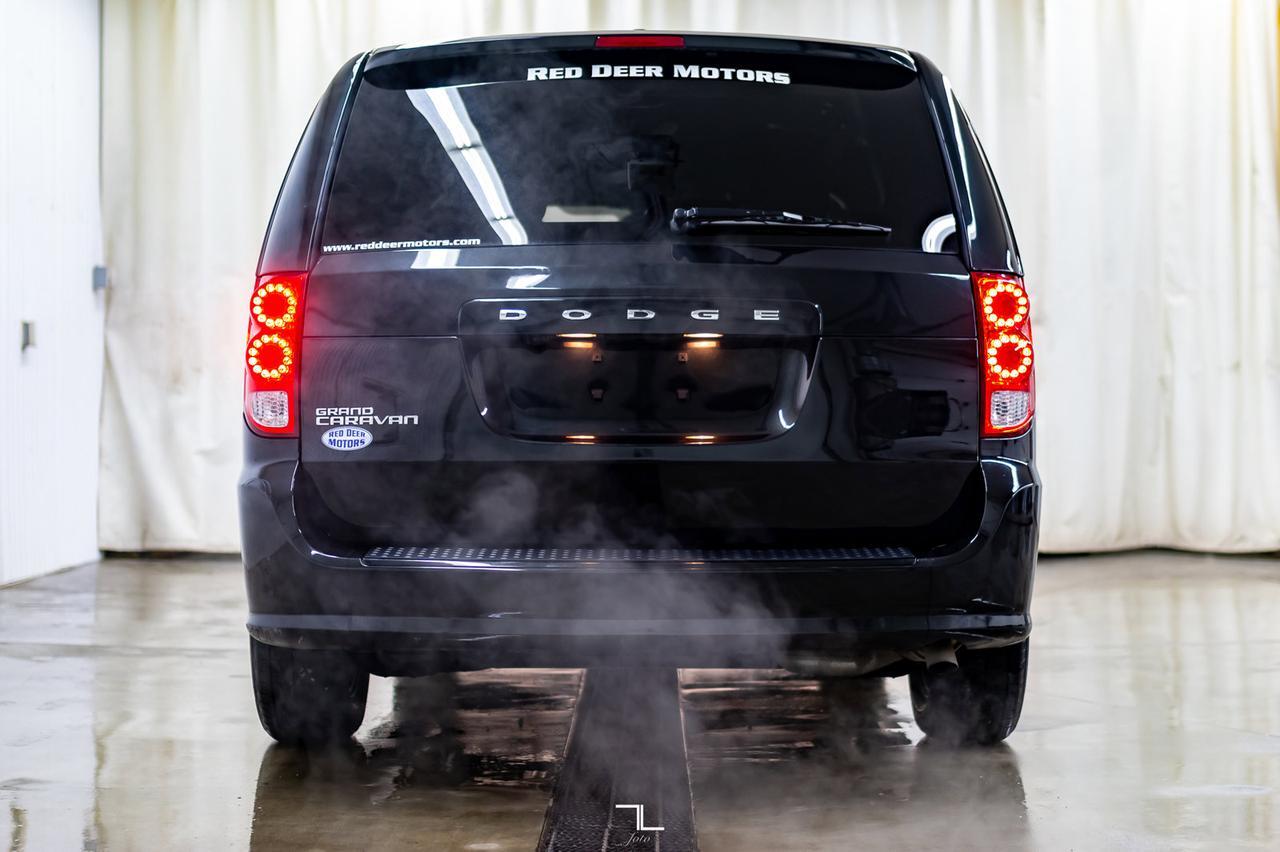 2020 Dodge Grand Caravan Blacktop Nav BCam Red Deer AB