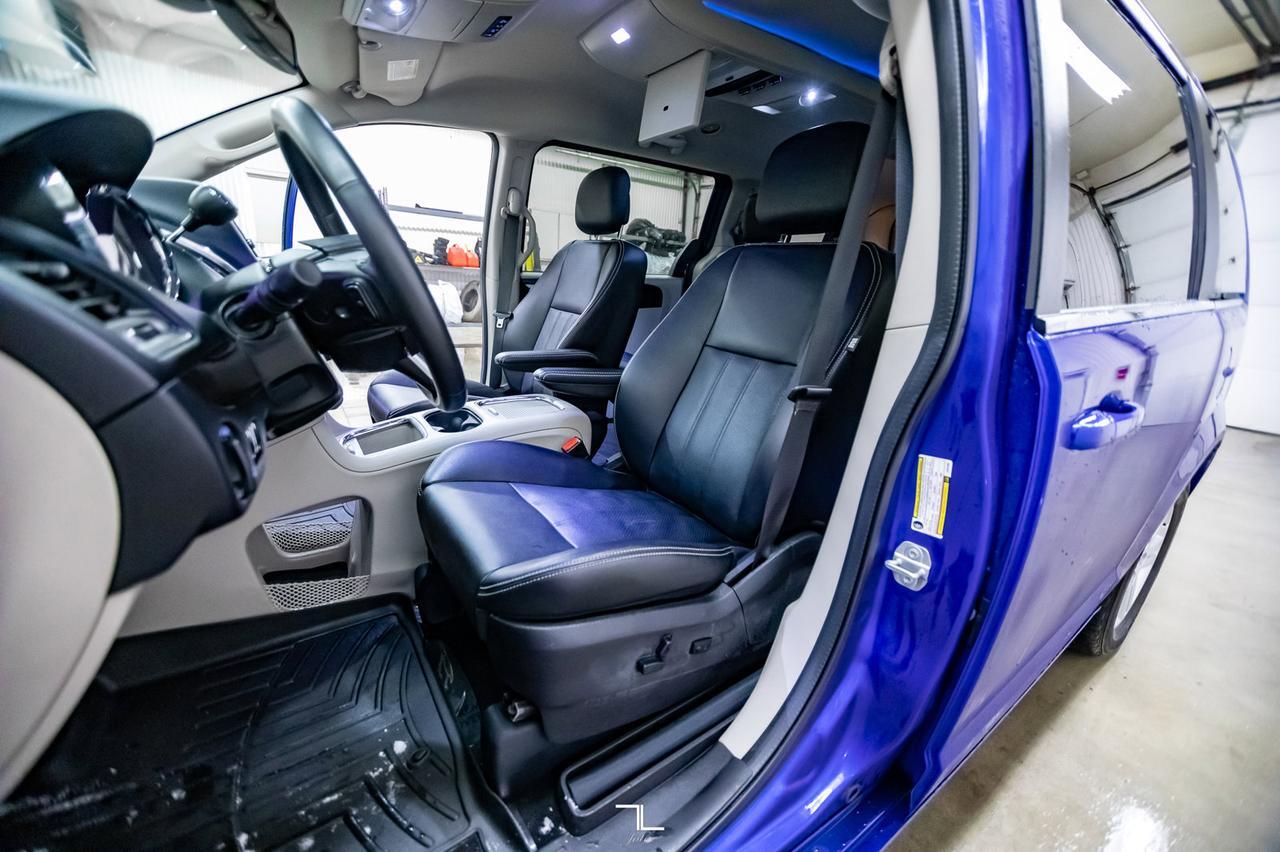 2020 Dodge Grand Caravan Crew Plus Leather BCam DVD Red Deer AB