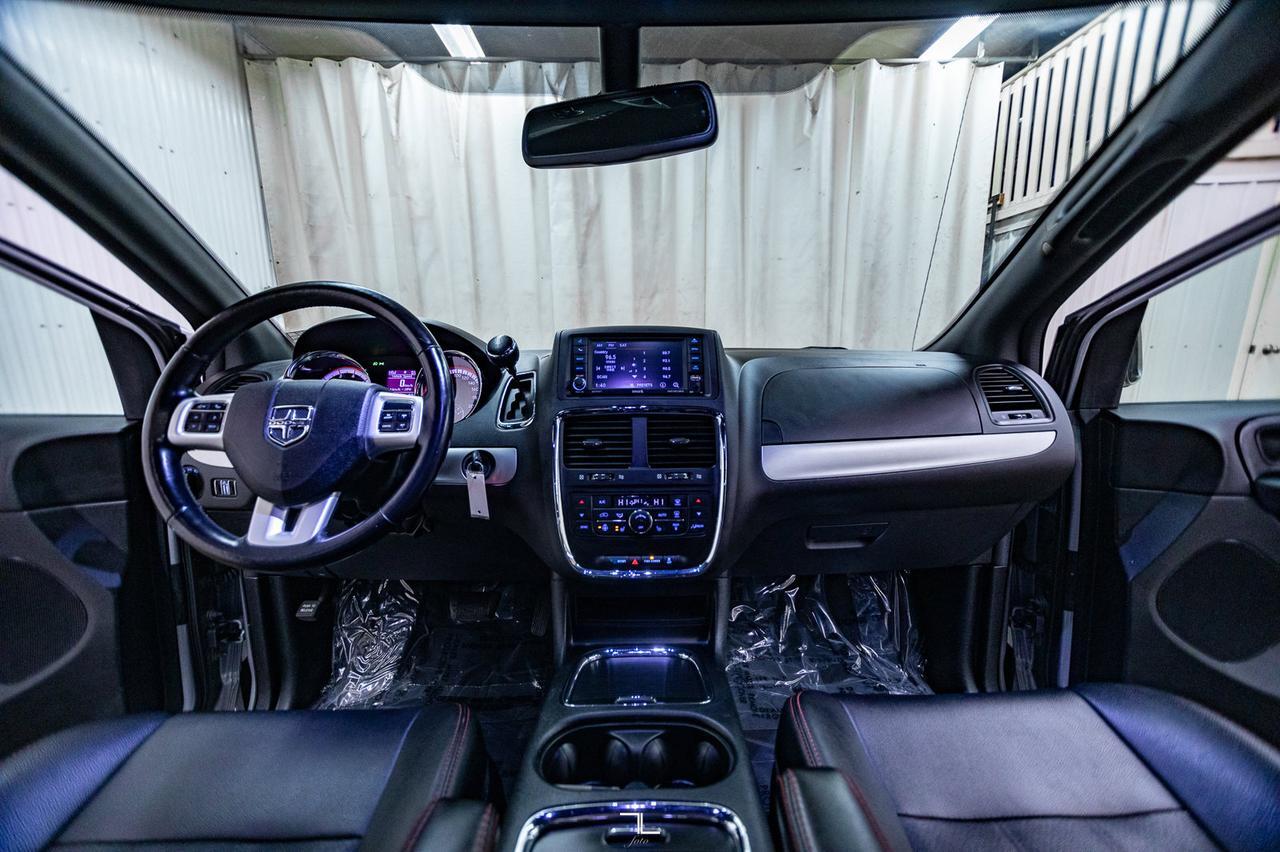 2020 Dodge Grand Caravan GT Leather BCam Power Doors Red Deer AB