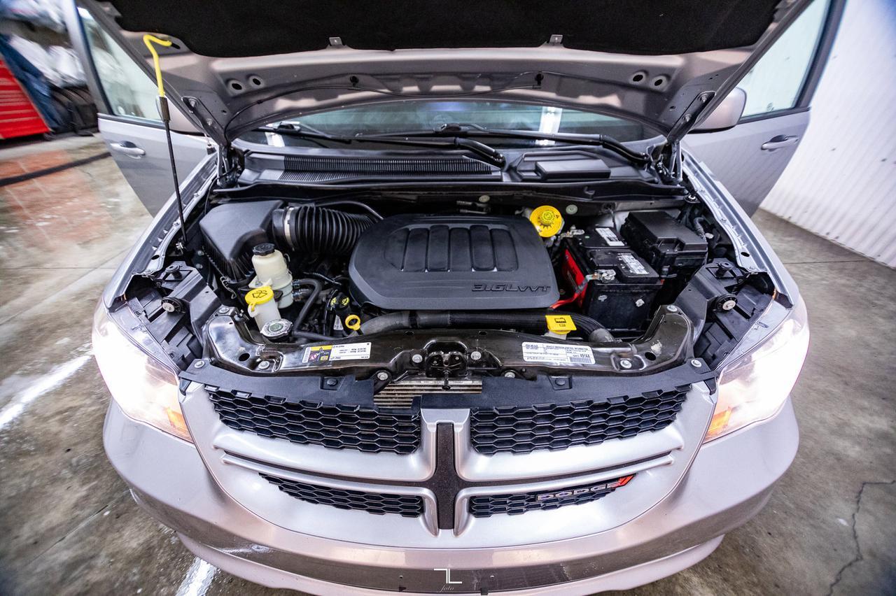 2020 Dodge Grand Caravan GT Leather BCam Power Doors Red Deer AB