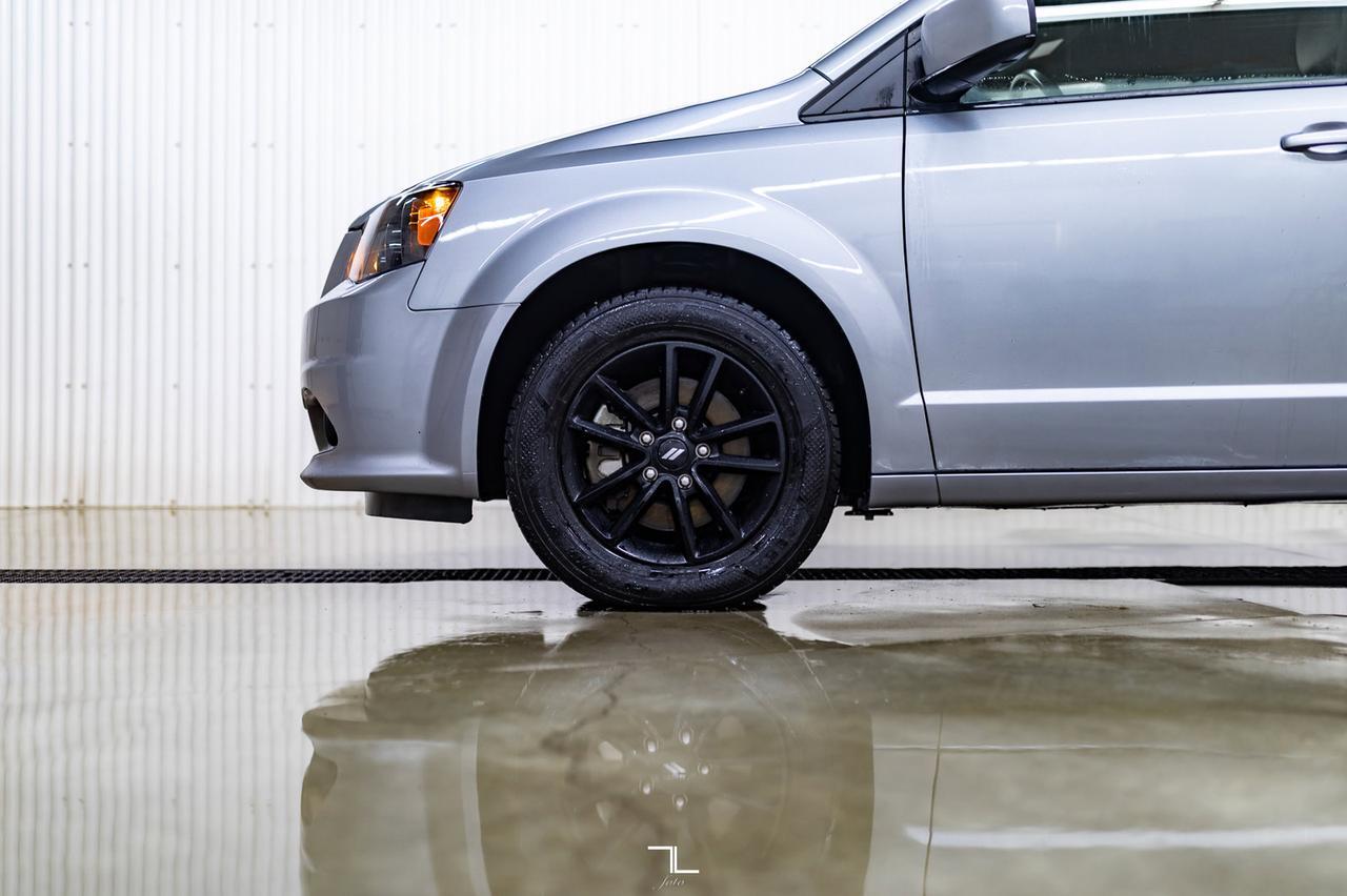 2020 Dodge Grand Caravan GT Leather Nav BCam Red Deer AB